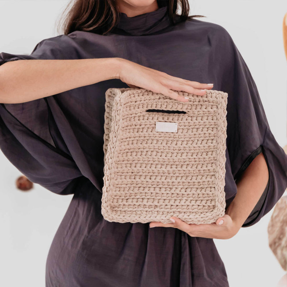 Lia Box Tote