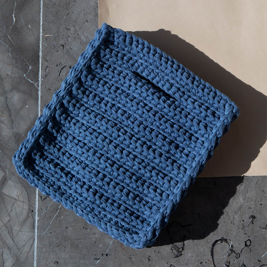 Lia Box Tote